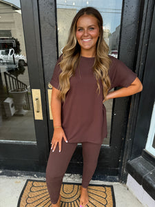 Chocolate shirt & leggings set