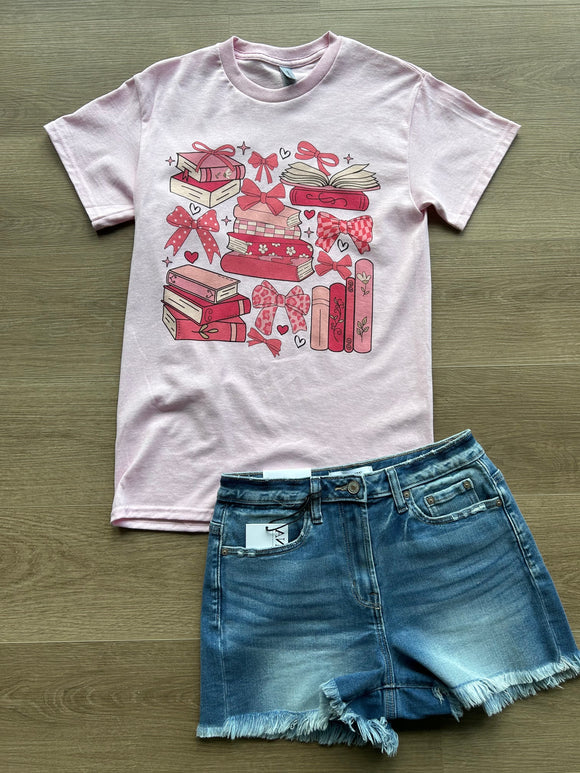 Books and bows tee