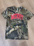 Merry camo tee