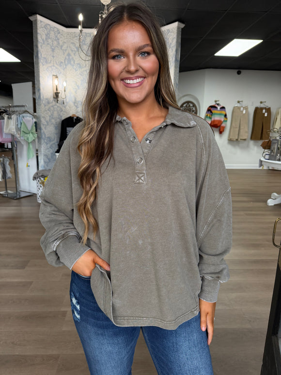 French terry henley sweatshirt- mocha