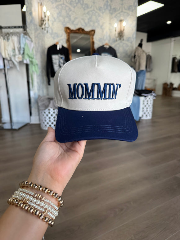 Mommin’ trucker/ navy