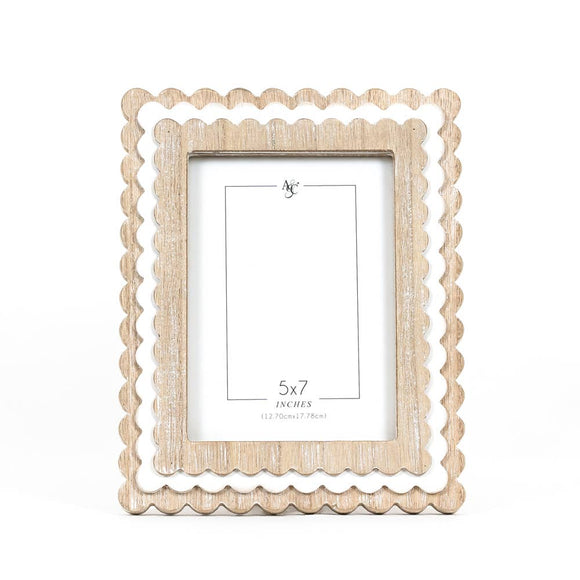 Wooden Picture Frame with white detail (5x7 picture)